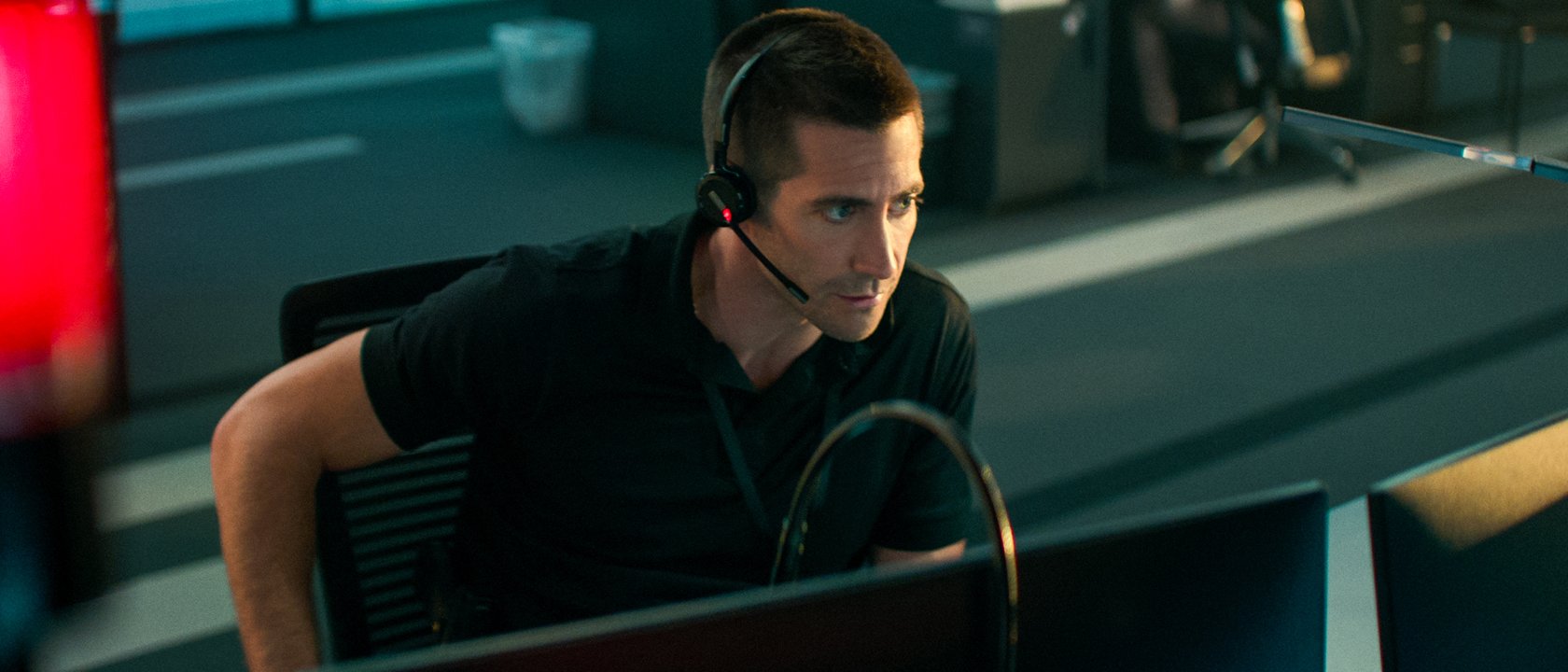 Netflix’s The Guilty Review: Jake Gyllenhaal, Jake Gyllenhaal, Jake Gyllenhaal, Jake Gyllenhaal
