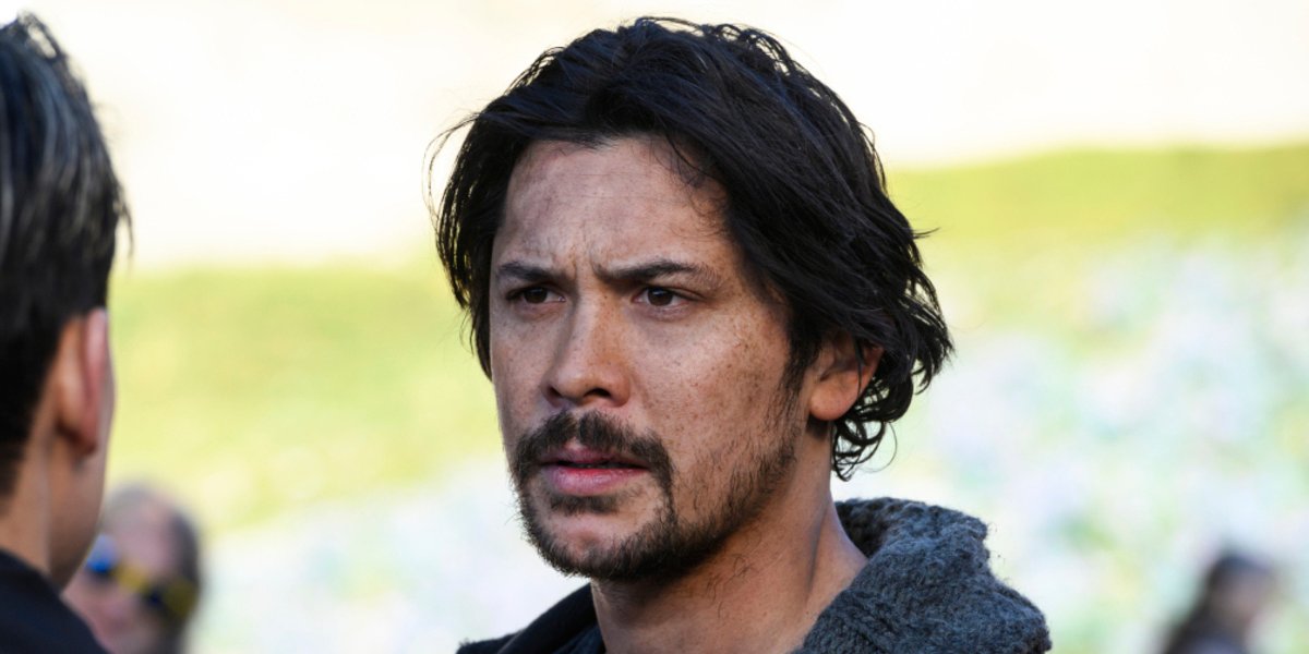 What The 100 S Shocking Bellamy Twist Means For The Rest Of Season