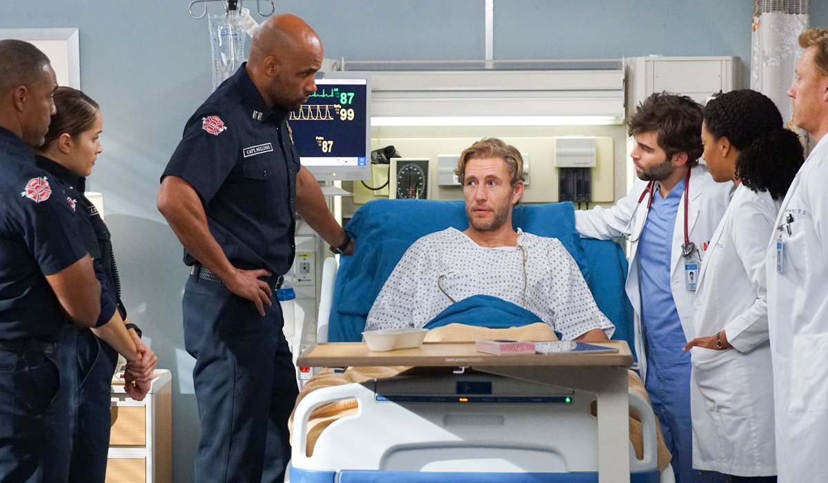 Grey's Anatomy Station 19 crossover Ripley na cama do hospital