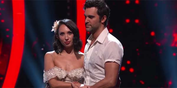 Theres something wrong with DWTS voting; Juan Pablo Di 