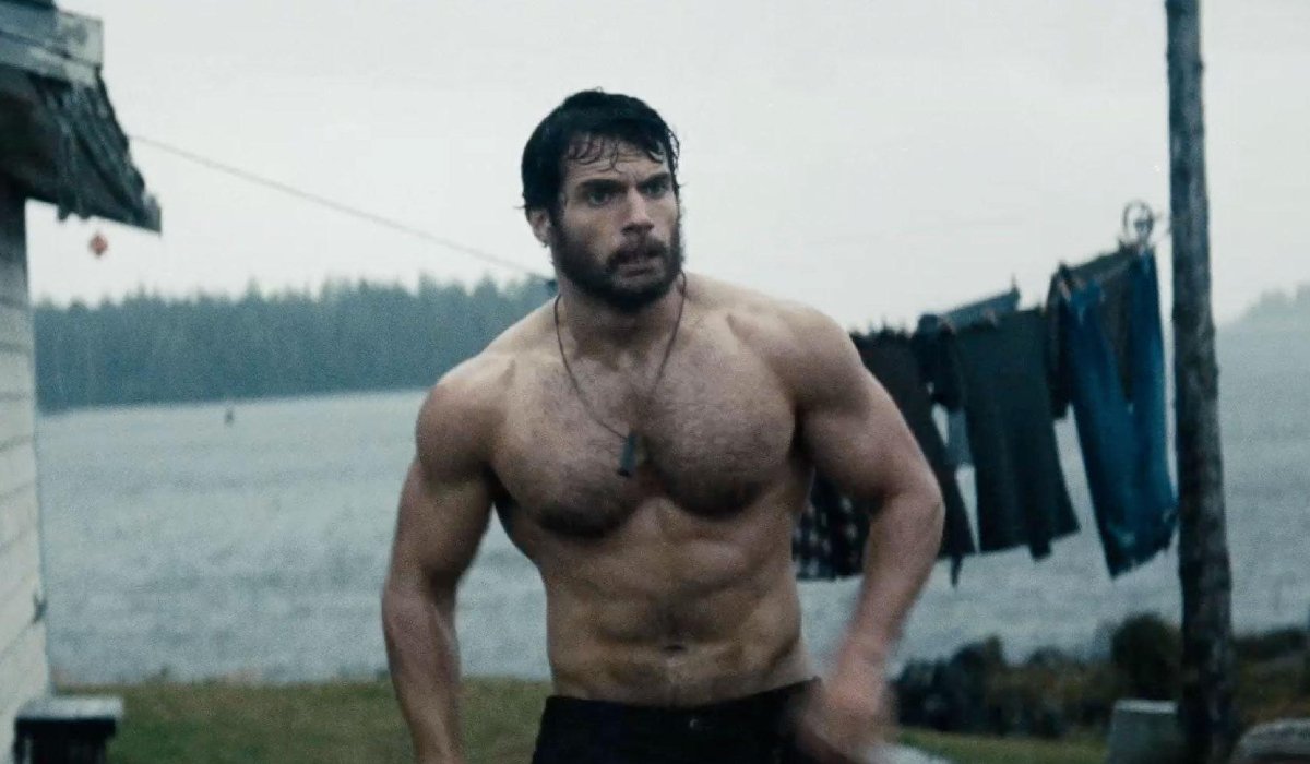 Henry Cavill's New Shirtless Superman Justice League Photo Arrived Just In Time For The Witcher Hype - CINEMABLEND
