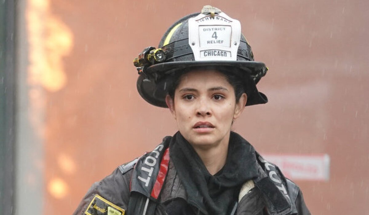 Are any of the actors on chicago fire actual firefighters Ox5ykivis6dukm