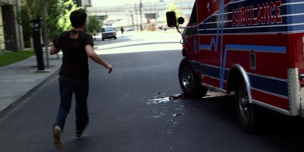 George Lanter (Mykelti Williamson) – Run over by an ambulance