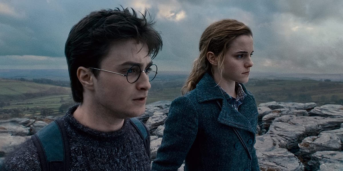 Daniel Radcliffe and Emma Watson in Harry Potter and the Deathly Hallows