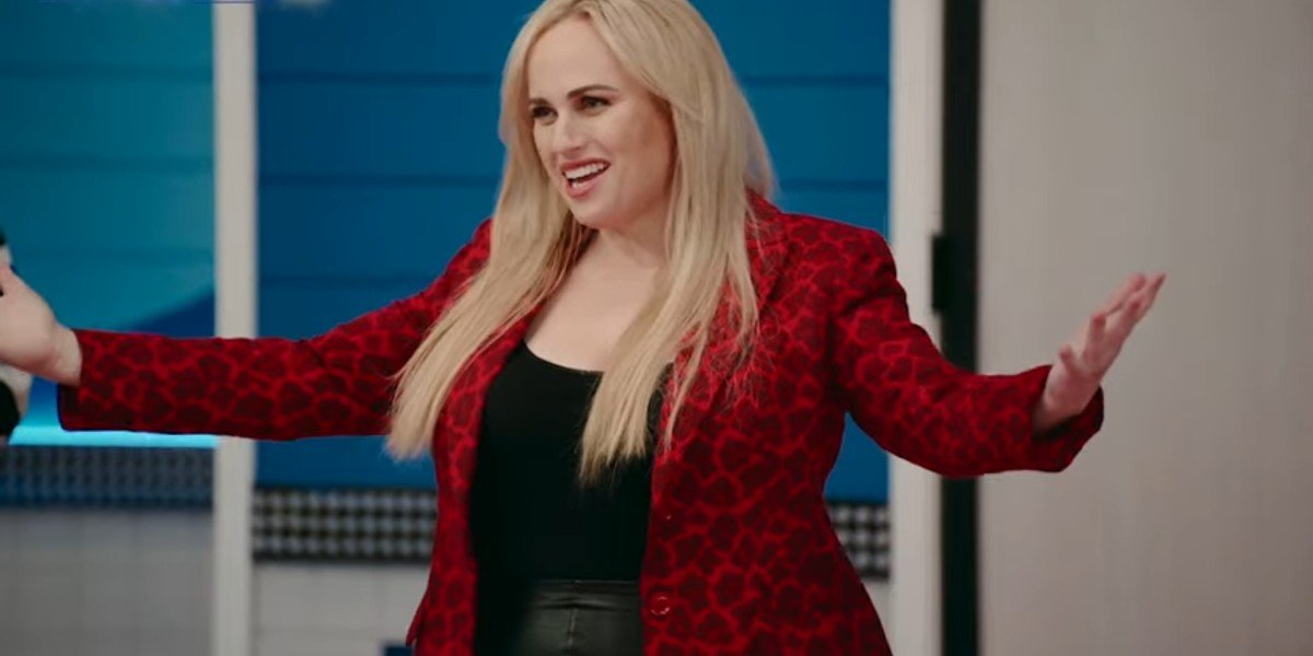 Rebel Wilson Debuts Swimsuit Pic, Inspiring Fans After 60 Lb Weight Loss